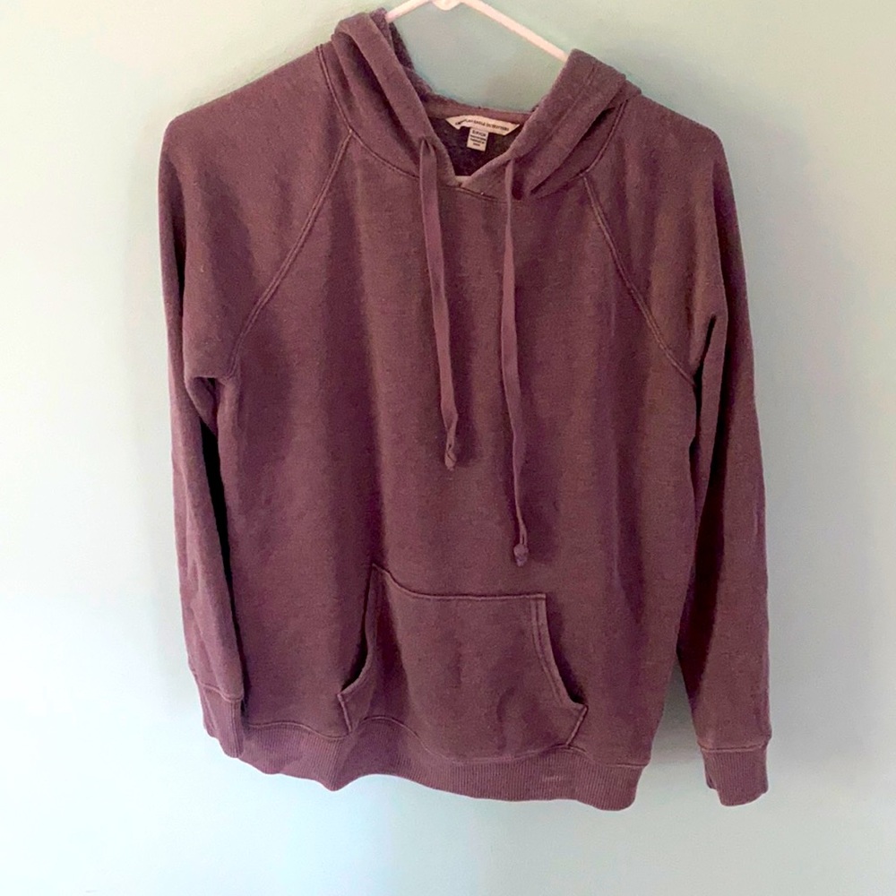 Purple hoodie. American Eagle. Size S.